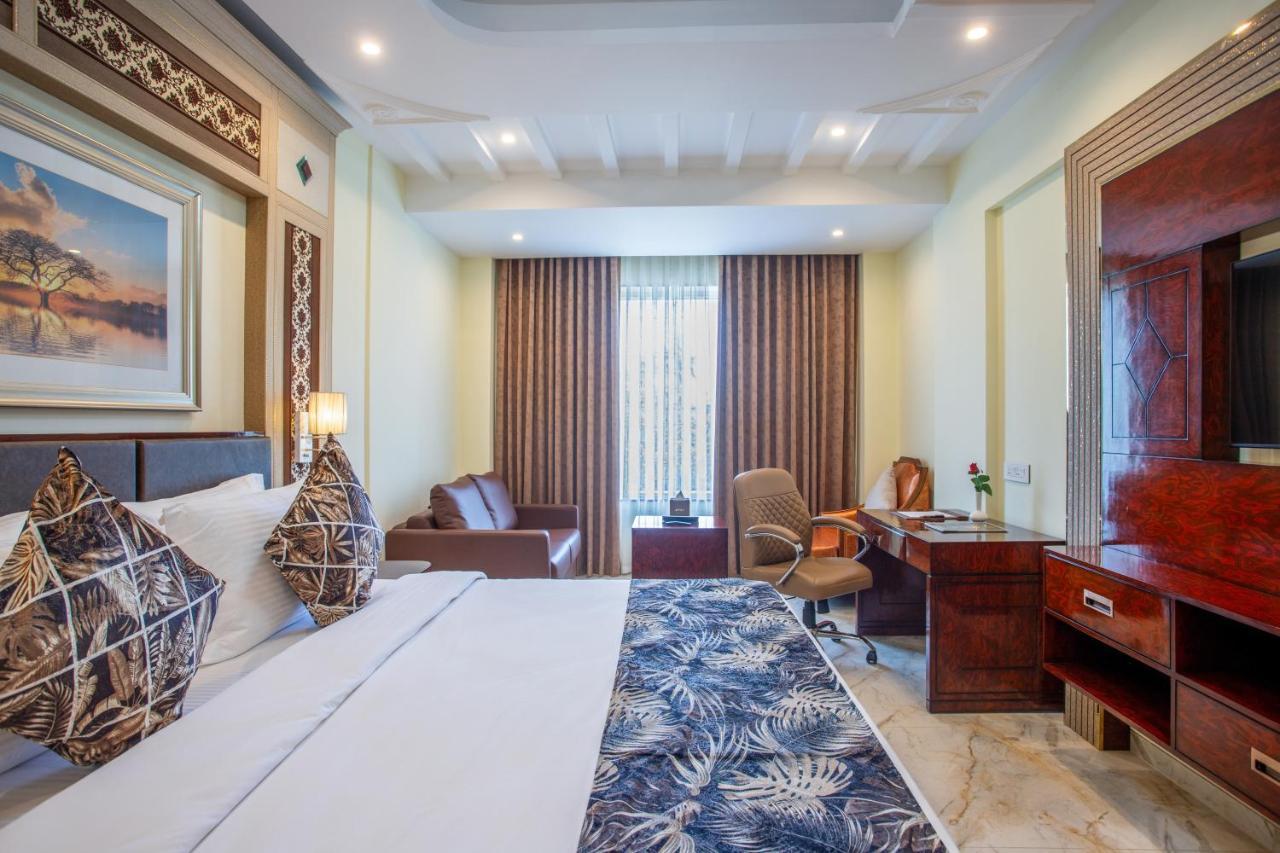 מלון קלנגוטה The Avenue Grand מראה חיצוני תמונה